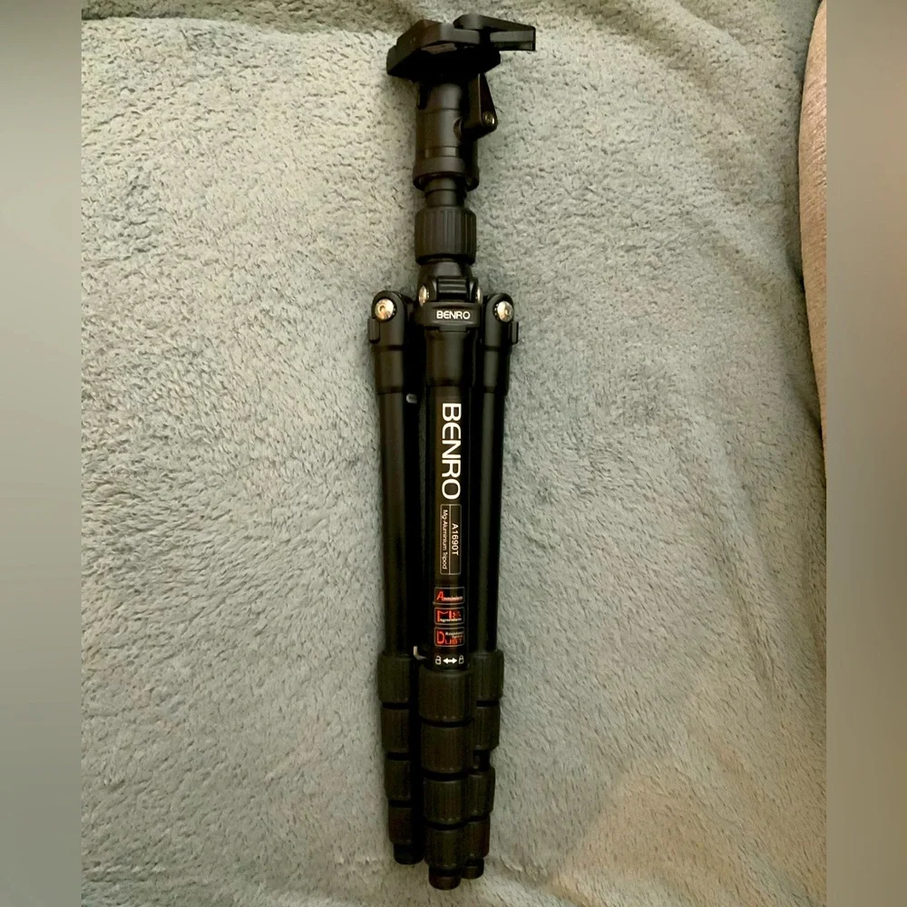 Benro Professional Tripod